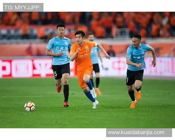 山东鲁能与大连一方激战正酣PPTV直播全程呈现精彩瞬间