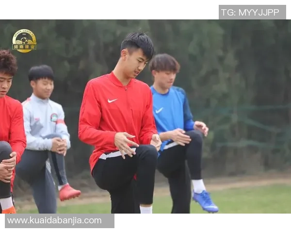 U19国足迎战乌拉圭U19强强对决展现青春风采与拼搏精神