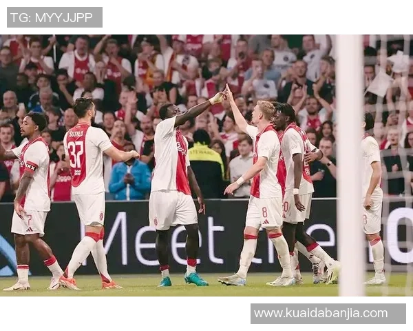 欧联杯曼联与阿贾克斯前一场精彩回顾与赛后分析