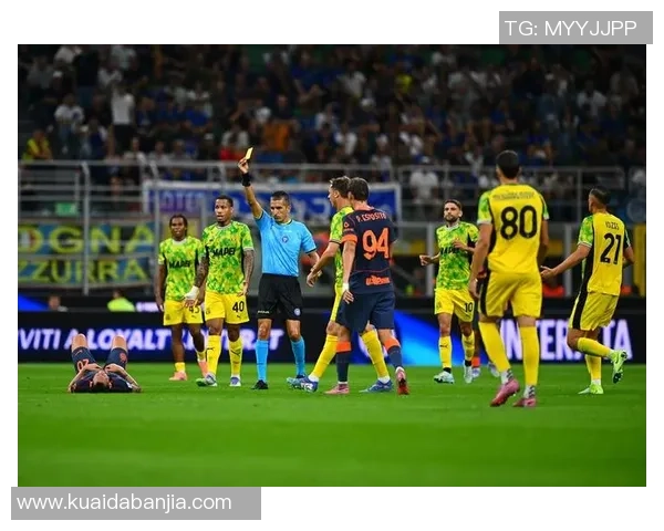 阿尔克马尔青年队迎战福图纳锡塔德力争主场全取三分 阿尔克马尔青年队迎战福图纳锡塔德力争主场全取三分